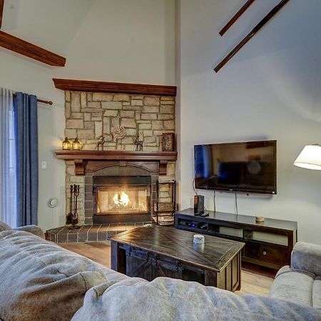 Les Manoirs Wpool & Hot Tub Near Village 120-8 蒙特朗布朗 外观 照片