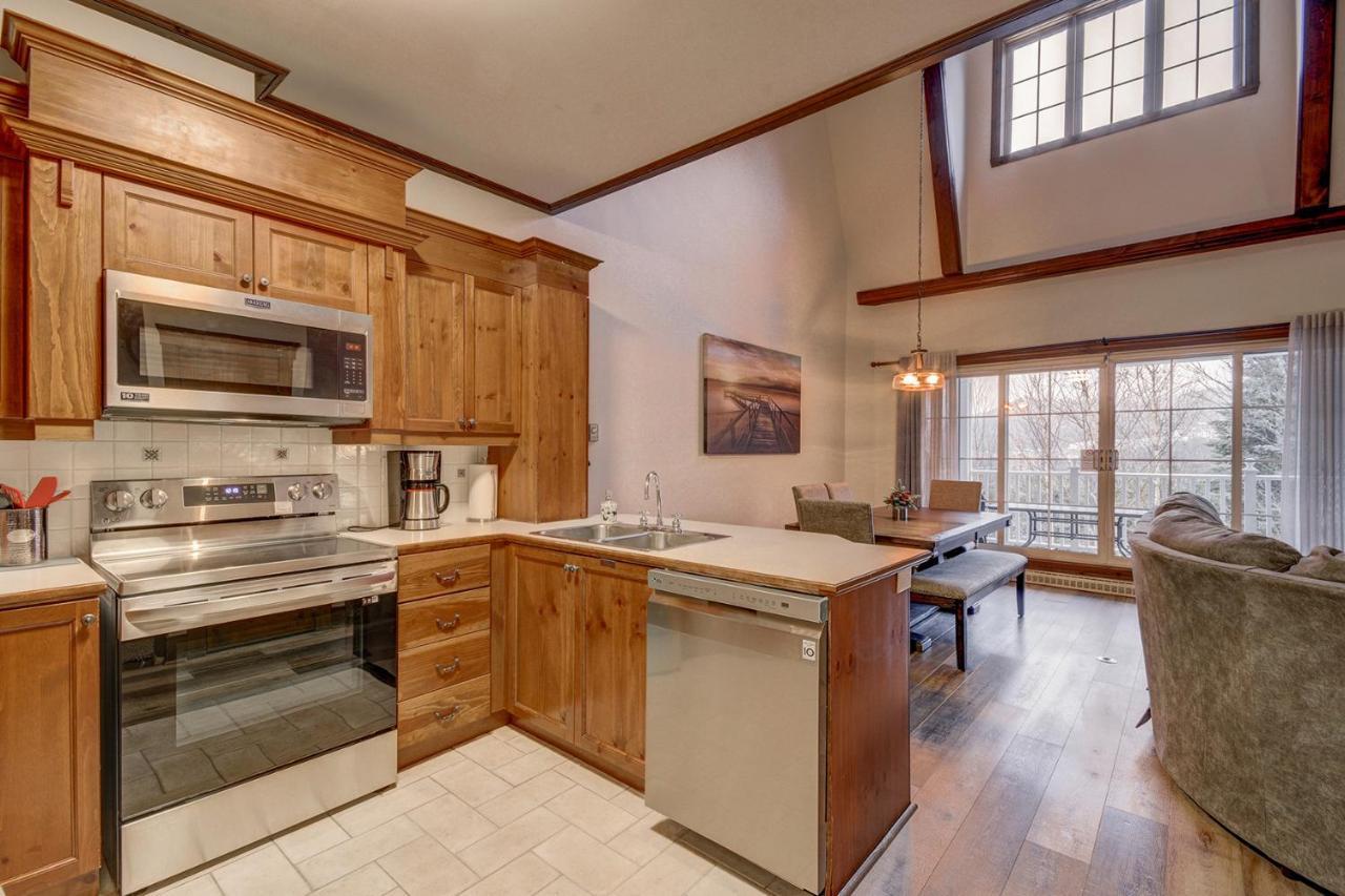 Les Manoirs Wpool & Hot Tub Near Village 120-8 蒙特朗布朗 外观 照片